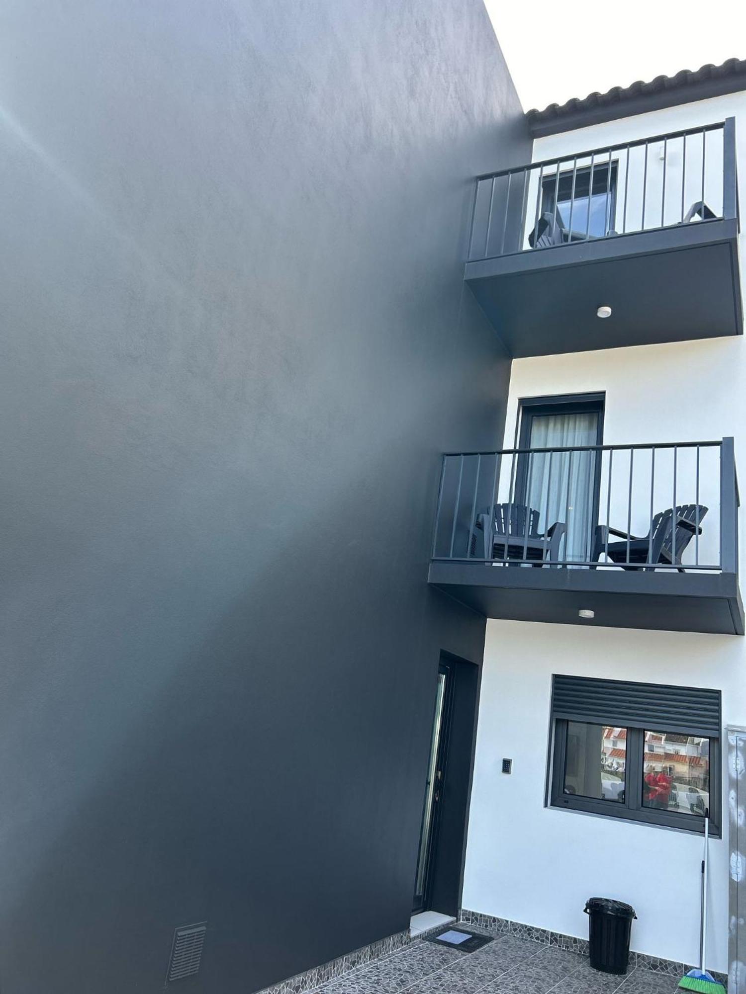 Ponta Delgada The Rock Hostel מראה חיצוני תמונה