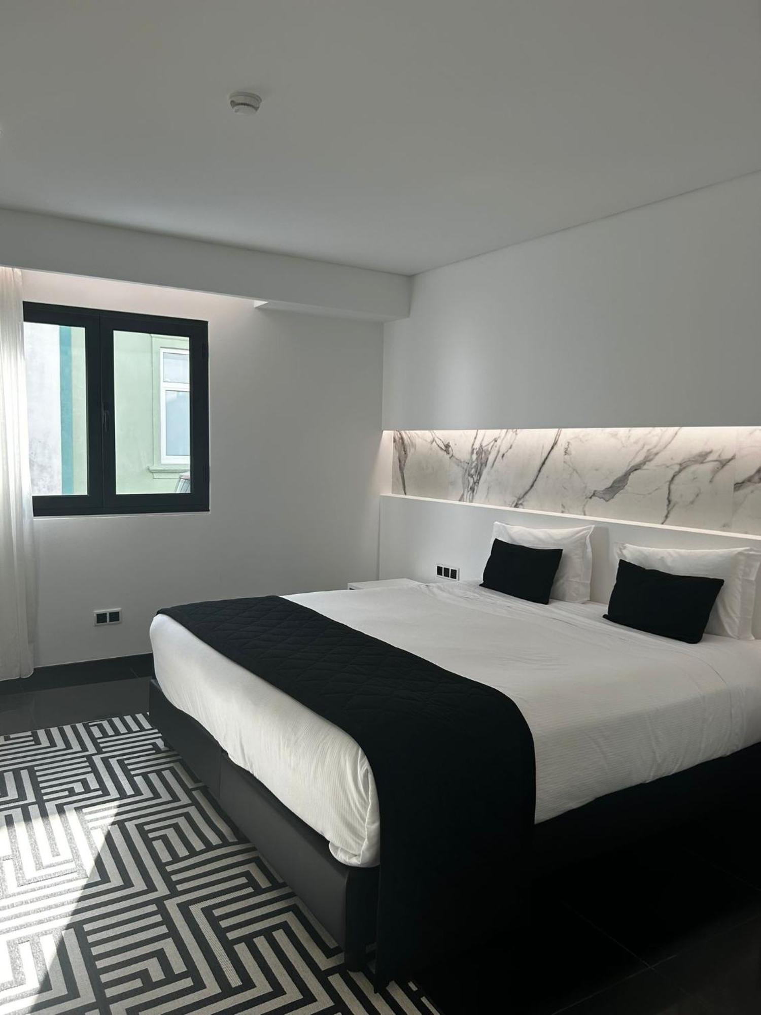 Ponta Delgada The Rock Hostel מראה חיצוני תמונה
